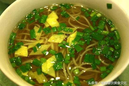 陜西特色小吃--酸湯掛面