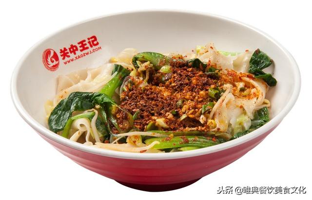 油潑面下屬兩大分支：扯面與棍棍面，您更喜歡哪一個？
