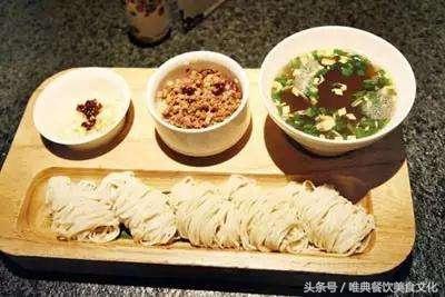 有一種面竟然可以一面三吃
