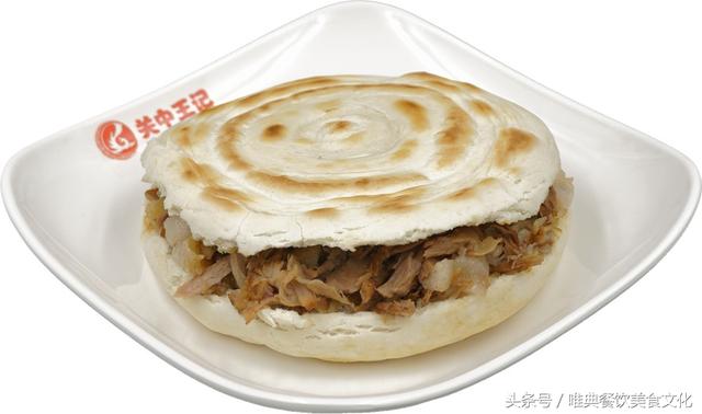 風靡全國的臘汁肉夾饃和老潼關肉夾饃有什么區別
