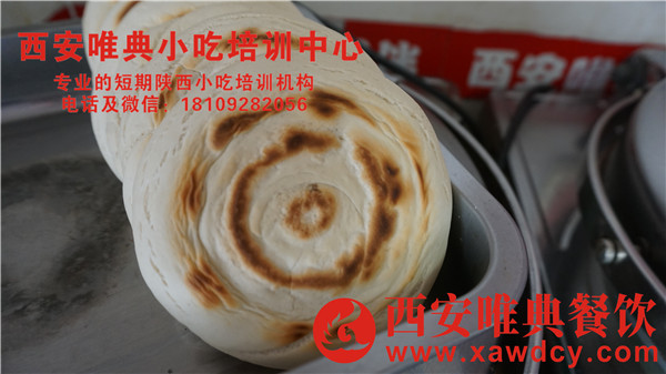 人氣早餐菜夾饃