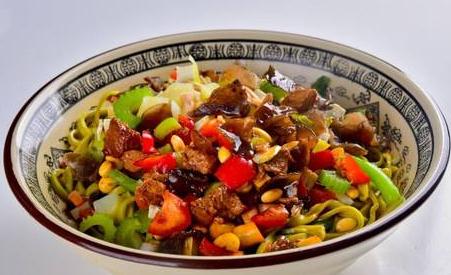 陜西正宗的菠菜面好吃嗎？是怎么做出來(lái)的？