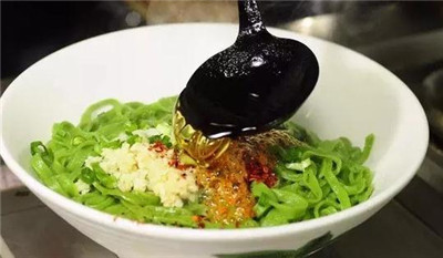 一個人能開面館嗎?一個人可以加盟面館嗎？