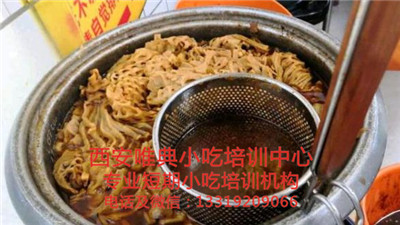 雙醬土豆片夾饃