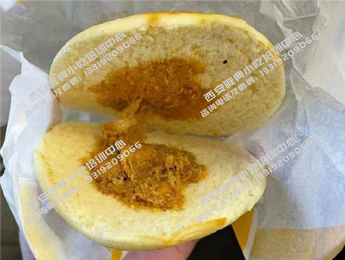 麥當勞肉夾饃