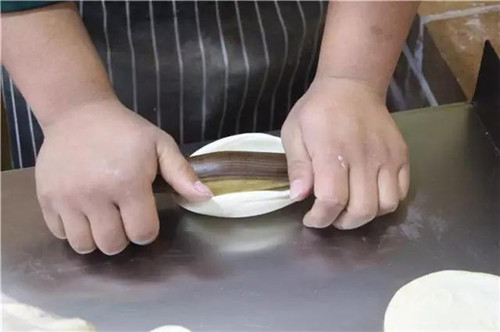 吊爐肉夾饃