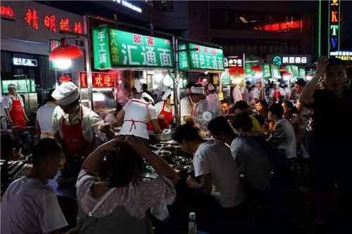 適合一個人擺攤賣的面